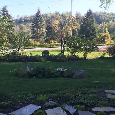 Foxingham Farm Bed & Breakfast Mulmur Exterior photo