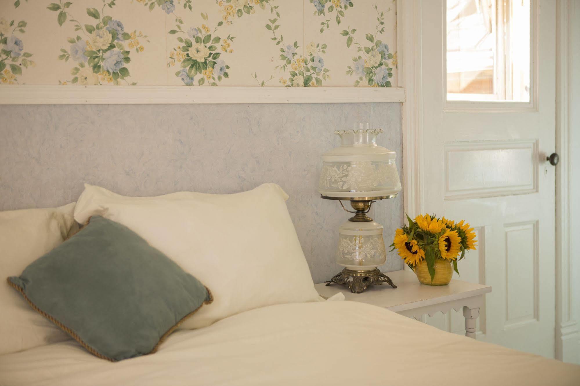 Foxingham Farm Bed & Breakfast Mulmur Exterior photo