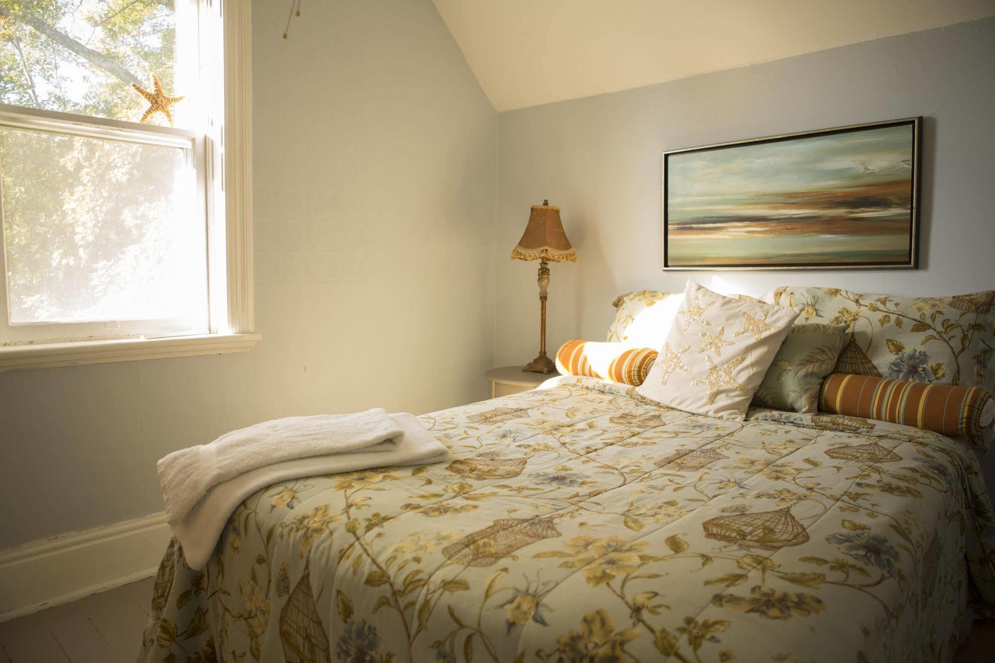 Foxingham Farm Bed & Breakfast Mulmur Exterior photo